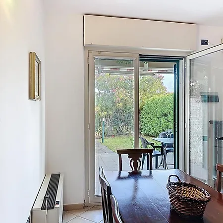 Garden House 아파트 아렌자노