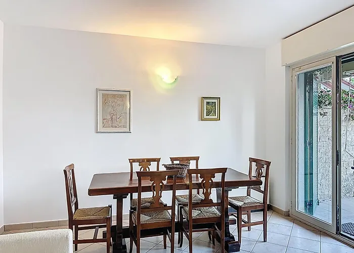 Garden House Lejlighed Arenzano